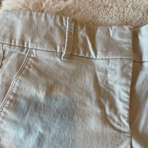 Ann Taylor LOFT khakis. Women’s size 2 khaki pants - Picture 5 of 5